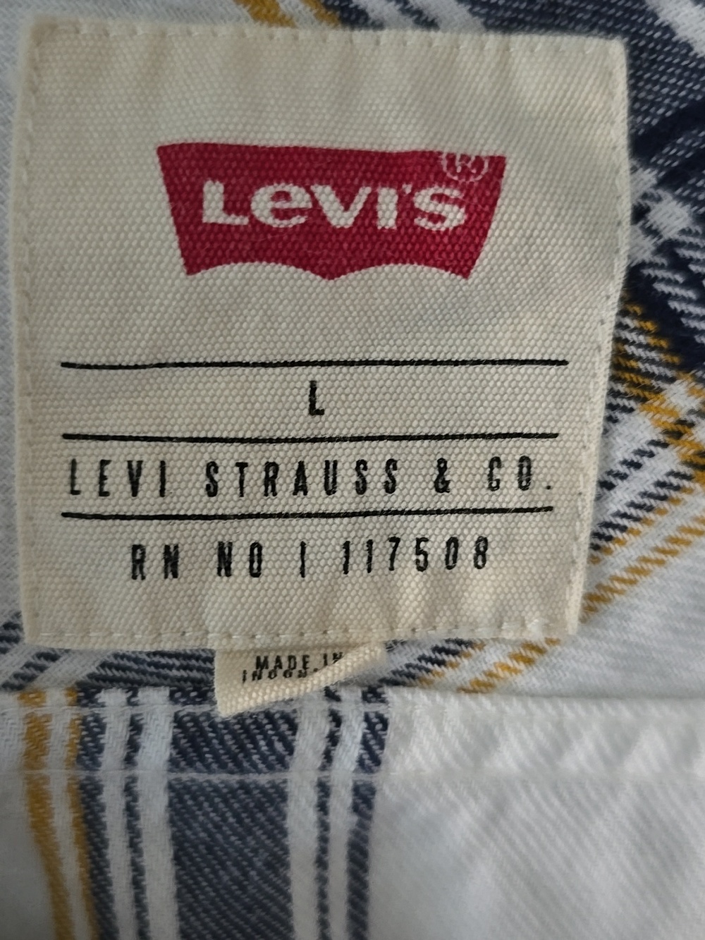 Levi's White & Navy Plaid Lightweight Button-Down Shirt - Picture 3 of 5